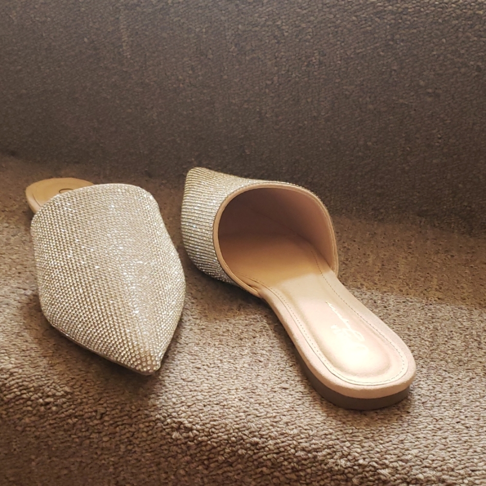 Shoes - Picture 2 of 2